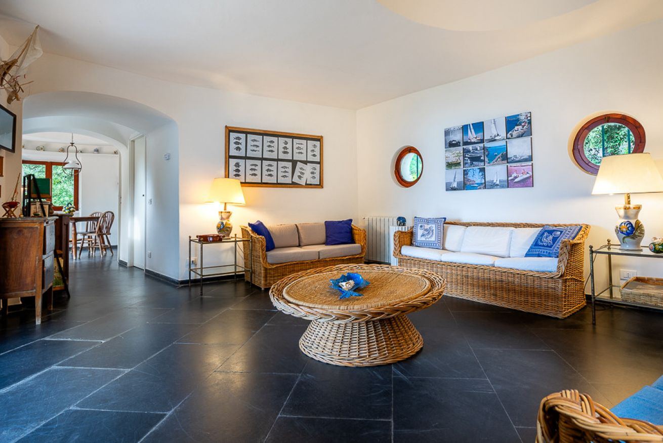 Villa Vasca Moresca, villa a San Felice Circeo, San Felice Circeo – foto 2 di 6